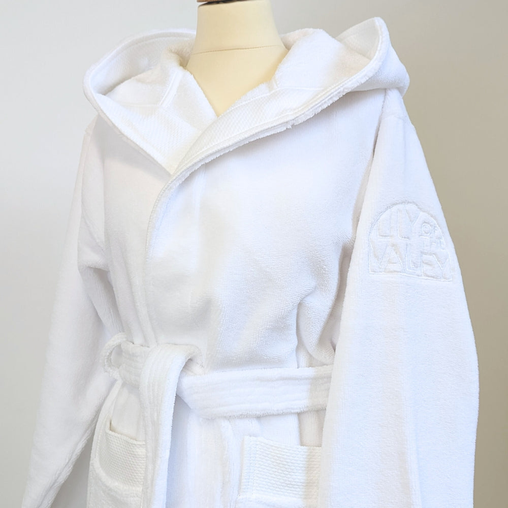 Bathrobe of the 5 star hotel Lily of the Valley, French Riviera